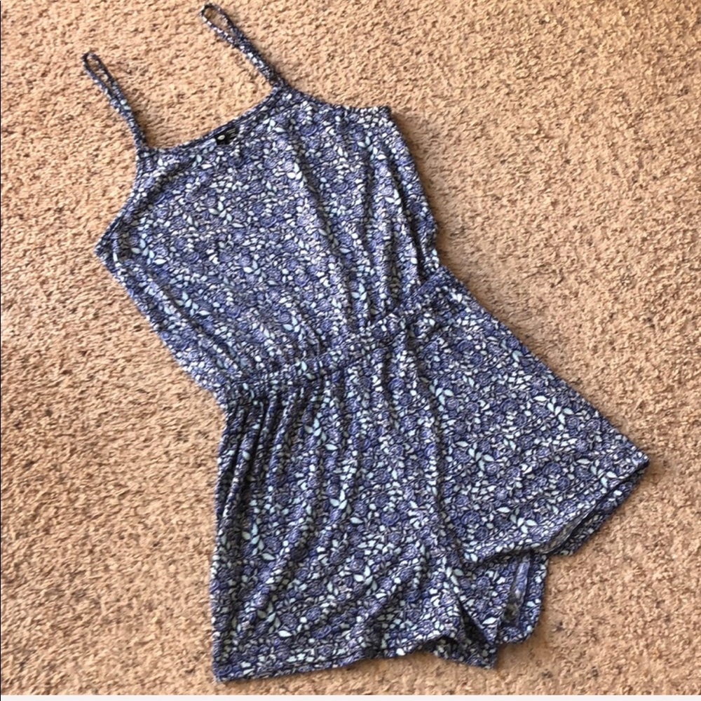 Cotton On blue floral romper, XS